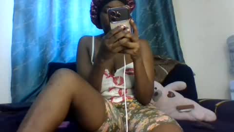 hotgirlchawowo25 online show from 6, 5, 2026