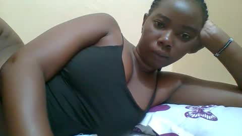 Snapshot of hotgodees chatting on 10, 5, 2026 Queen online show from 10, 5, 2026