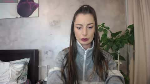 Lia   online show from 2, 5, 2026
