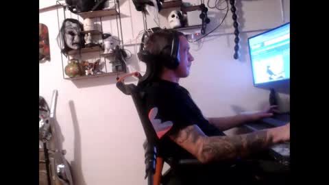 hotkinkytat online show from 8, 3, 2025