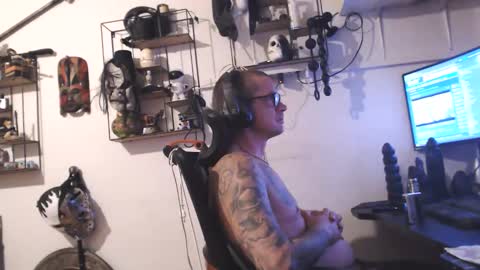 hotkinkytat online show from 27, 4, 2026