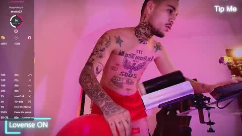 HoTLatinoX20CM online show from 4, 3, 2026