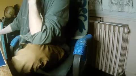 Snapshot of hotleopold chatting on 28, 11, 2025 hotleopold online show from 28, 11, 2025