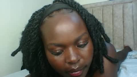 hotlina01 online show from 14, 2, 2026