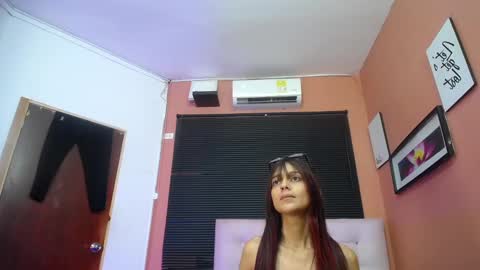 Snapshot of hotlittlechill chatting on 15, 2, 2025 hotlittlechill online show from 15, 2, 2025