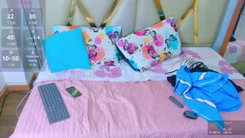 Snapshot of hotlittlechill chatting on 20, 10, 2025 hotlittlechill online show from 20, 10, 2025