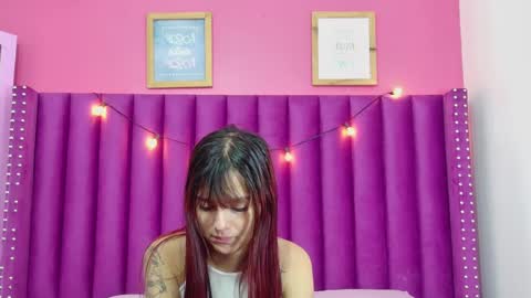 Snapshot of hotlittlechill chatting on 17, 11, 2025 hotlittlechill online show from 17, 11, 2025