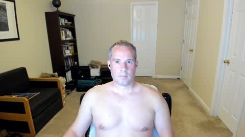 Snapshot of hotmale4u692000 chatting on 10, 8, 2026 hotmale4u692000 online show from 10, 8, 2026