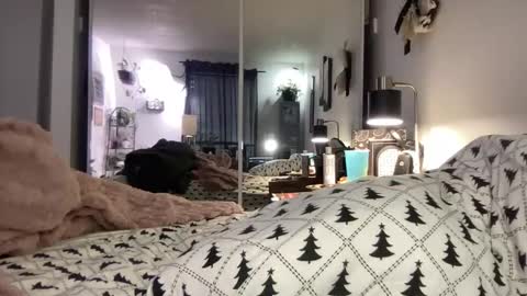 Snapshot of hotmama6666 chatting on 15, 12, 2025 Annabelle online show from 15, 12, 2025