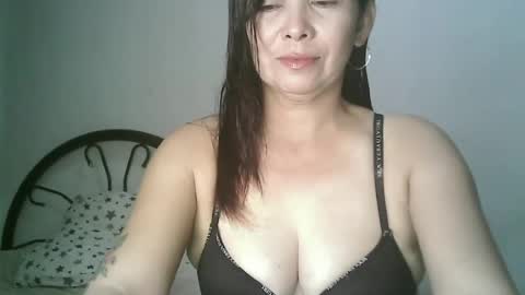 hotmamajen4u online show from 20, 6, 2026