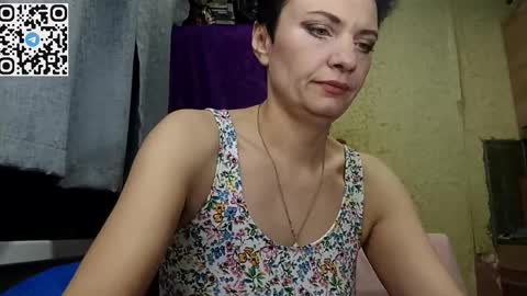 hotmamaqueen234 online show from 21, 3, 2026