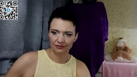 hotmamaqueen234 online show from 31, 3, 2026