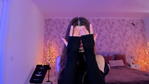 hotmolly_ online show from 29, 4, 2026