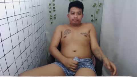 Snapshot of hotnielkhalifa chatting on 11, 10, 2025 neilkhalifa online show from 11, 10, 2025