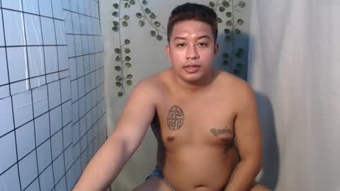 Snapshot of hotnielkhalifa chatting on 25, 11, 2025 neilkhalifa online show from 25, 11, 2025