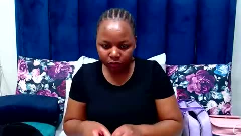 hotsmalltitsx online show from 30, 4, 2026