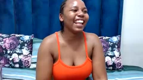 hotsmalltitsx online show from 28, 6, 2026