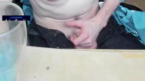 hot online show from 4, 3, 2025