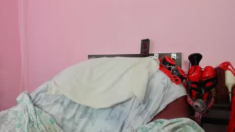 Monica online show from 13, 2, 2025