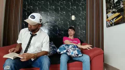 hott_asses online show from 18, 2, 2025