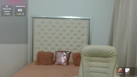 Snapshot of hott_eryka chatting on 9, 3, 2026 Eryka online show from 9, 3, 2026