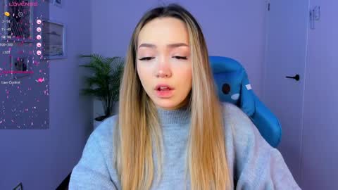 hello Im Eva online show from 5, 1, 2025