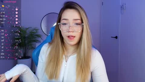 hello Im Eva online show from 26, 1, 2025