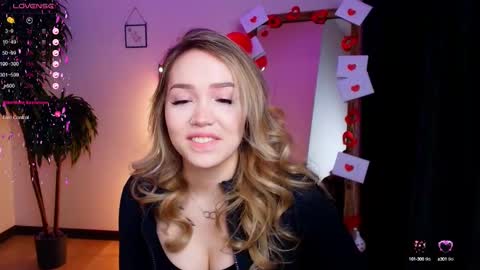 hello Im Eva online show from 12, 2, 2025