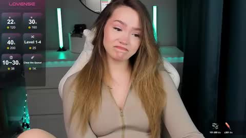 hello Im Eva online show from 18, 9, 2025