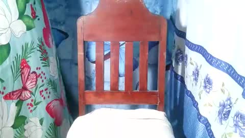 hottie_horny_exoticpussyx online show from 17, 12, 2025