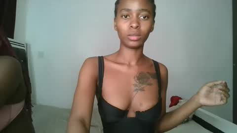 Snapshot of hottie_mistie chatting on 28, 5, 2026 hottie_mistie online show from 28, 5, 2026