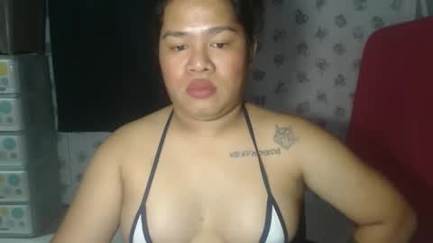 hottiebarbie28 online show from 7, 4, 2026