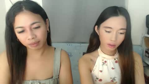 Snapshot of hottiescummerx chatting on 21, 10, 2025 N I C A online show from 21, 10, 2025