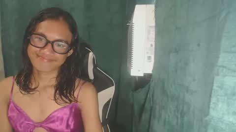 hottiest_luna online show from 12, 5, 2026