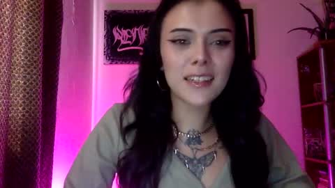 Snapshot of hottietat4u chatting on 17, 2, 2025 Tat online show from 17, 2, 2025