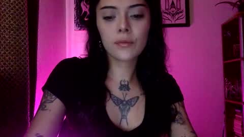 Snapshot of hottietat4u chatting on 18, 2, 2025 Tat online show from 18, 2, 2025