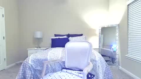 Maggie online show from 8, 11, 2025