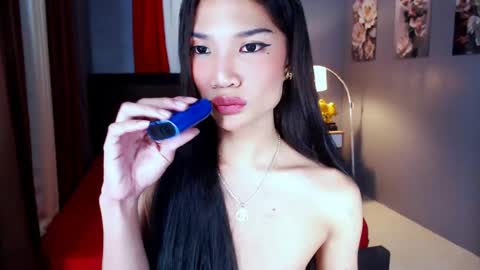 Snapshot of hotty_jane chatting on 15, 4, 2026 Hi i am Jane half vietnamese and half pinay and would like to meet good person here XOXO online show from 15, 4, 2026