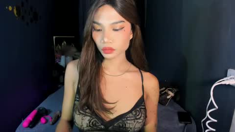 Snapshot of hotty_jane chatting on 22, 5, 2026 Hi i am Jane half vietnamese and half pinay and would like to meet good person here XOXO online show from 22, 5, 2026