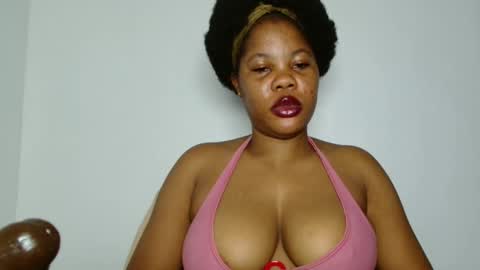 hotty_lora889 online show from 23, 4, 2026