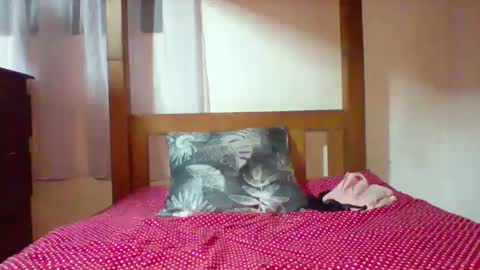 Snapshot of hottyfgirl chatting on 21, 2, 2025 HottyFGirl online show from 21, 2, 2025