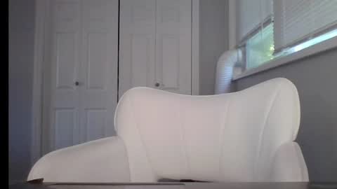 hotwifelili online show from 8, 7, 2026