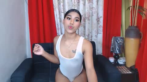 Snapshot of hotwildladyboy_maxine4uxxx chatting on 22, 9, 2025 Pretty Maxine online show from 22, 9, 2025