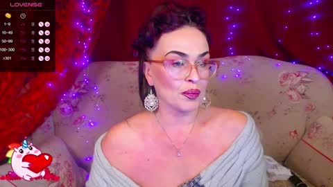 Snapshot of hotzlata chatting on 8, 2, 2025 Hotzlata online show from 8, 2, 2025