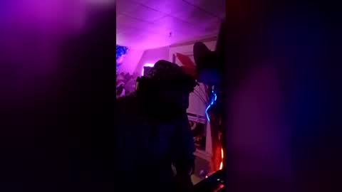 Snapshot of houseofstyle chatting on 18, 6, 2026 SeanPatrick online show from 18, 6, 2026
