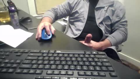 Snapshot of hoverday chatting on 26, 4, 2026 hoverday online show from 26, 4, 2026