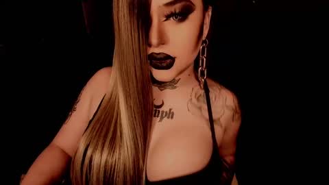 Snapshot of hubadera chatting on 5, 2, 2025 hubadera online show from 5, 2, 2025