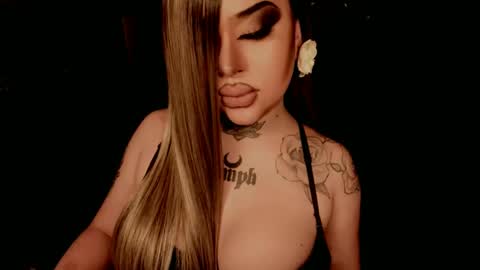 Snapshot of hubadera chatting on 7, 2, 2025 hubadera online show from 7, 2, 2025