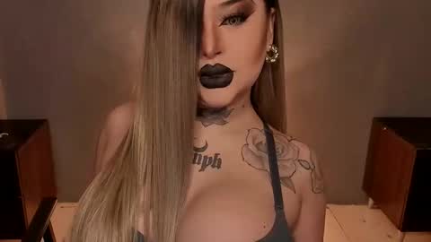 Snapshot of hubadera chatting on 13, 10, 2025 hubadera online show from 13, 10, 2025