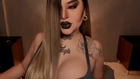 Snapshot of hubadera chatting on 14, 10, 2025 hubadera online show from 14, 10, 2025